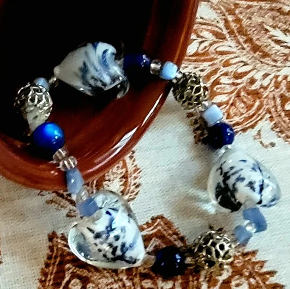 COPY - 🦋Handcrafted Blue/White/Clear Glass 💙 Beaded Bracelet - Picture 2 of 11
